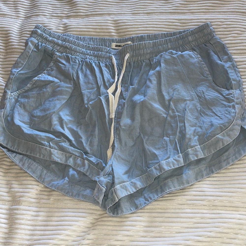 Billabong shorts
